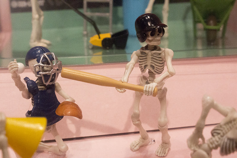 Bone Skeleton Figures - Daily Life as a  Skeleton