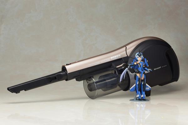 Sharp’s vacuum cleaner inspired figure is complete!