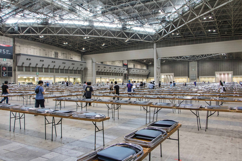 Peek Behind the Booth: How to Set Up Comiket Tables